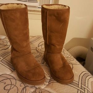 Uggs chestnut